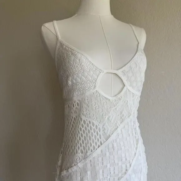 For Love And Lemons Crochet White Dress Size S BNWOT - Picture 2 of 8